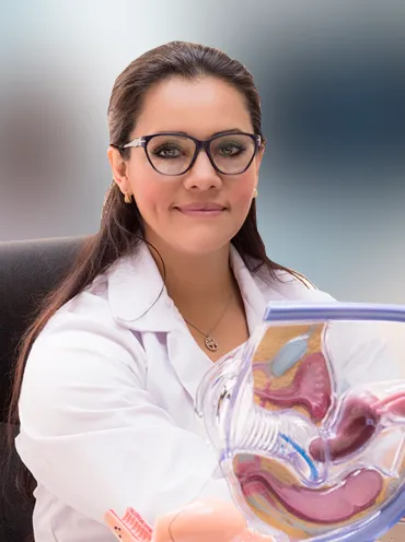 Dra. Esmeralda Molina Ginecóloga y Obstetra en Guatemala Especialista en Pérdida de Peso y Salud Femenina Ginecólogos en Guatemala Guia Medica