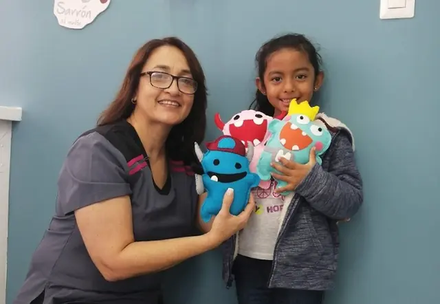 dra karina villatoro dentista de bebes (7)